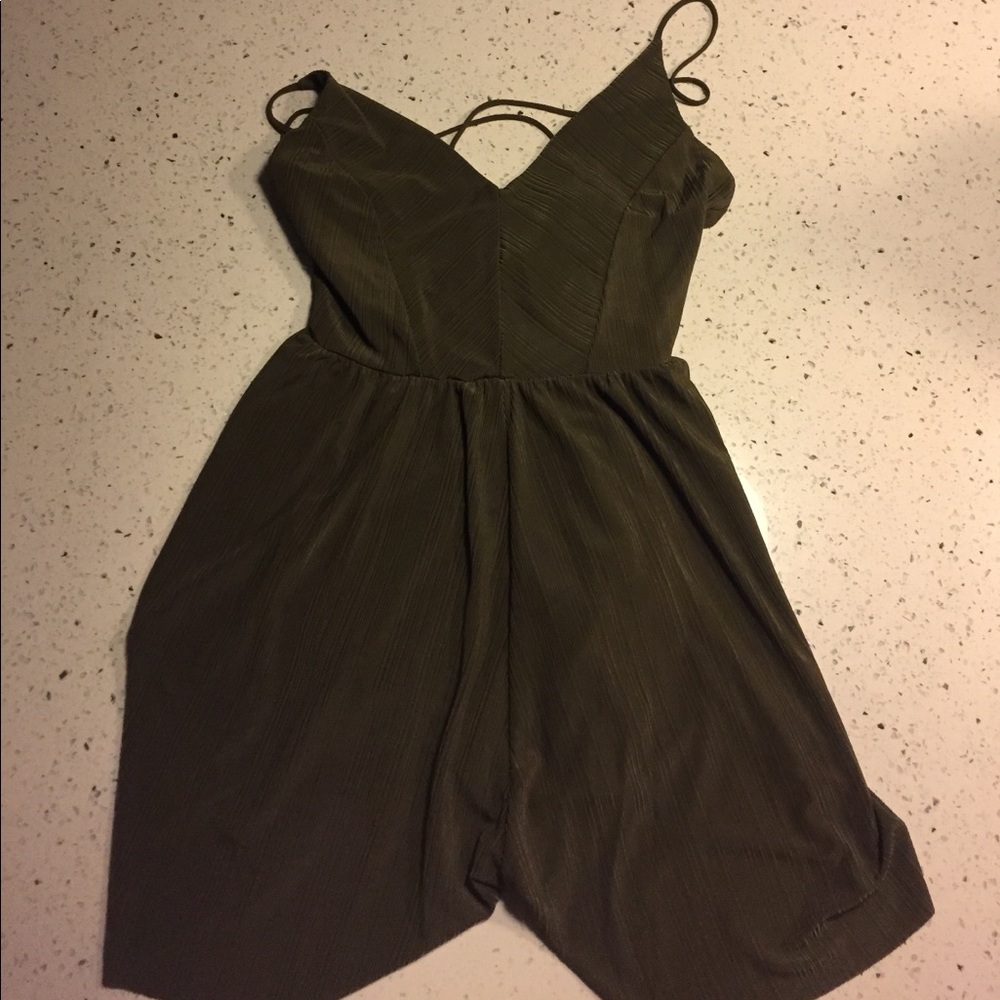 olive romper